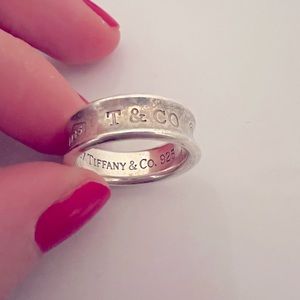 Tiffany & Co. 1837 ring. Authentic